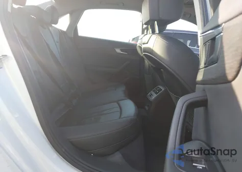 2019 Audi A4 40 Premium/40 Titanium Premium из США, поврежденный, VIN WAUGMAF43KN017476